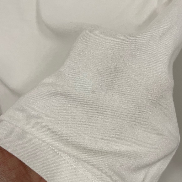 St. John Gold and Black Embellished Flower White Tanktop S - Picture 11 of 11